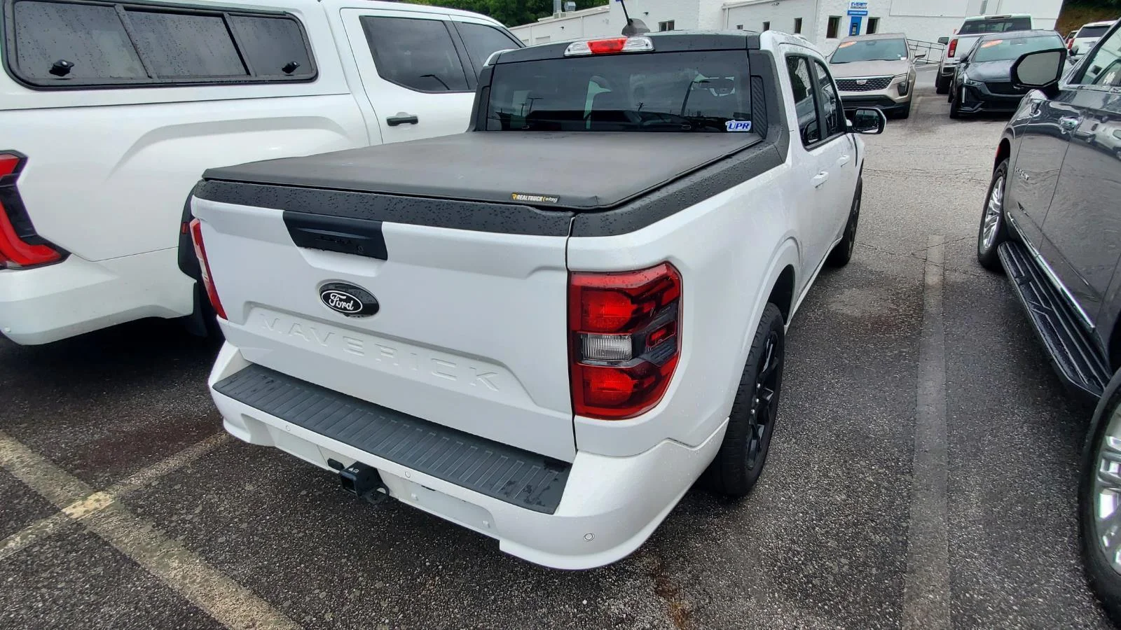 Used 2025 Oxford White Ford Lobo Standard image 9