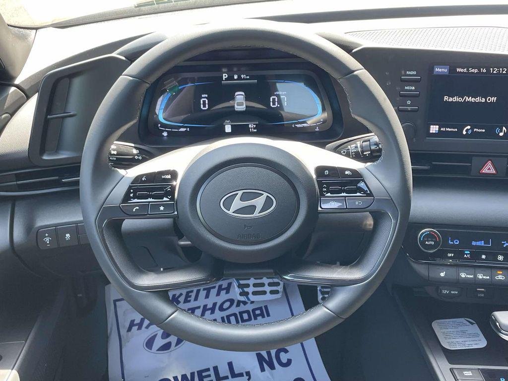 New 2026 Black Hyundai SEL Sport Plus image 12