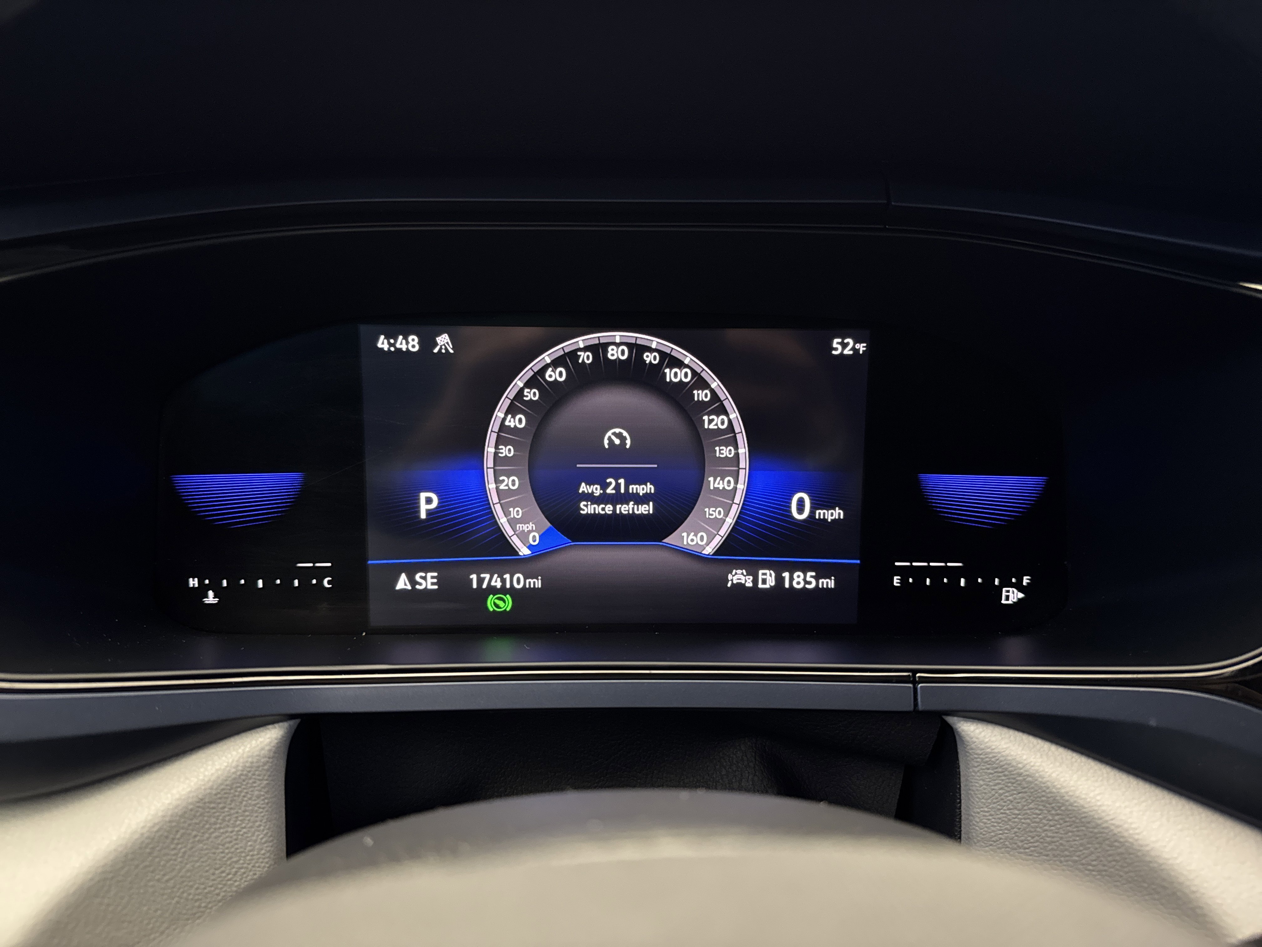 2022 Volkswagen Taos SE photo 3