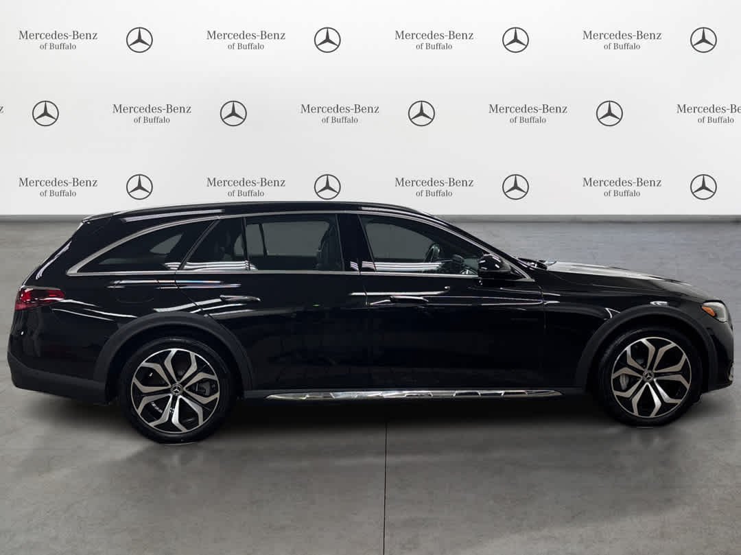 New 2025 Obsidian Black Metallic Mercedes-Benz E 450 image 4