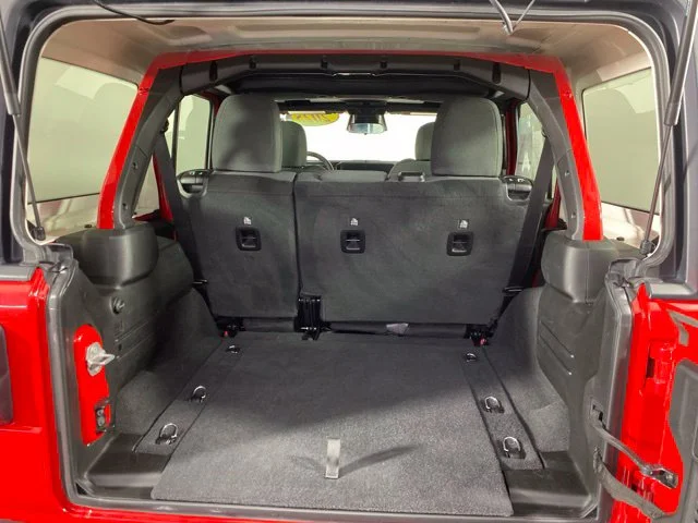 Used 2025 Red Jeep Rubicon image 34