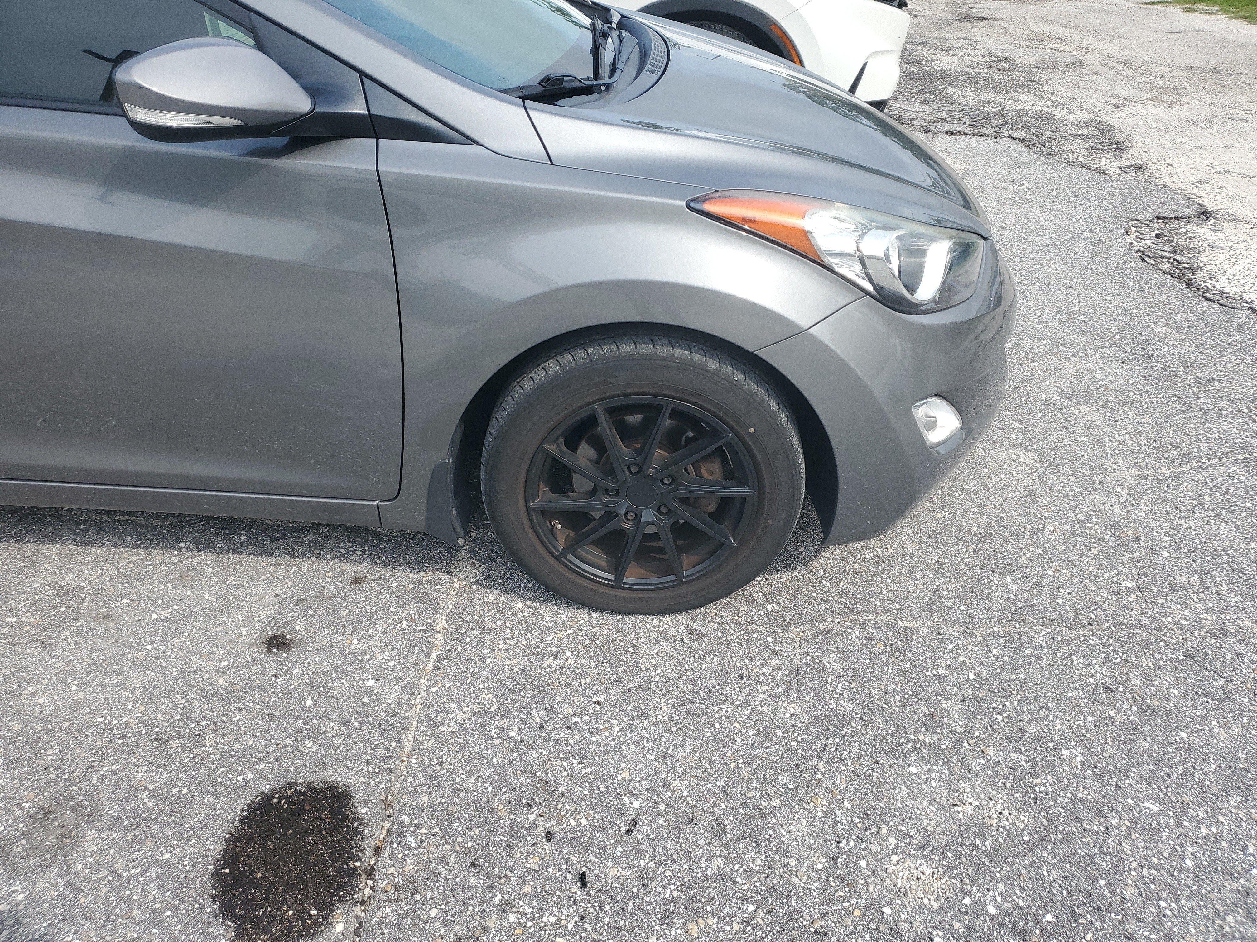 Used 2013 Harbor Gray Metallic Hyundai Limited image 1