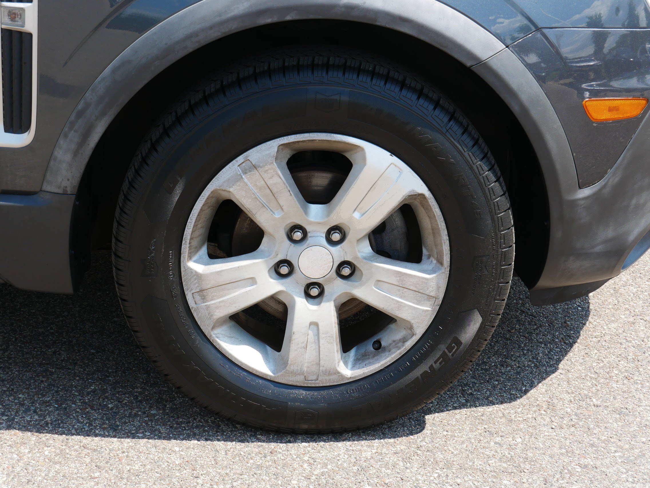 Used 2013 Cyber Gray Metallic Chevrolet LS image 15