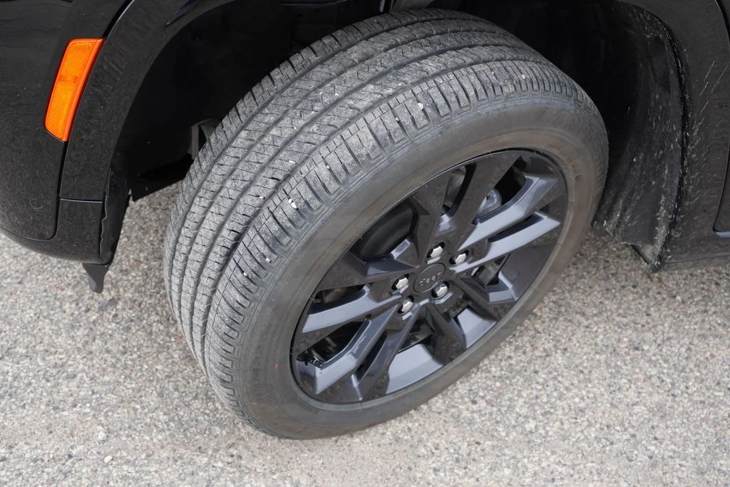 Used 2026 Black Jeep Limited Reserve image 13