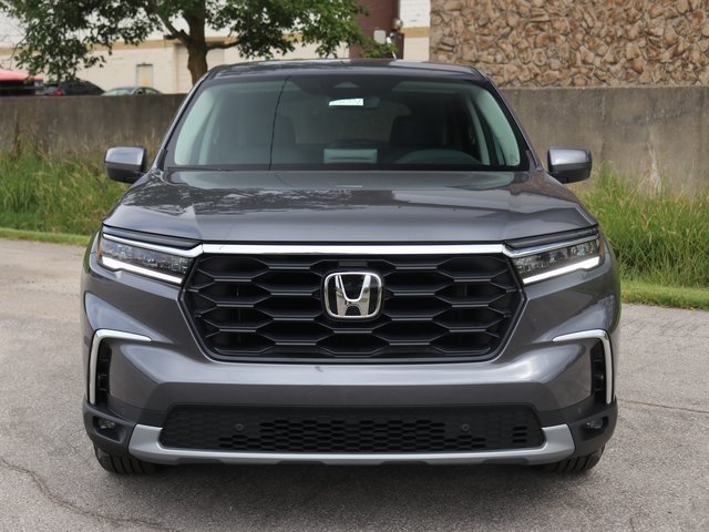 2025 Honda Pilot EX-L photo 2