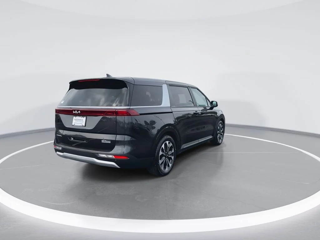Used 2024 Gray Kia EX image 8