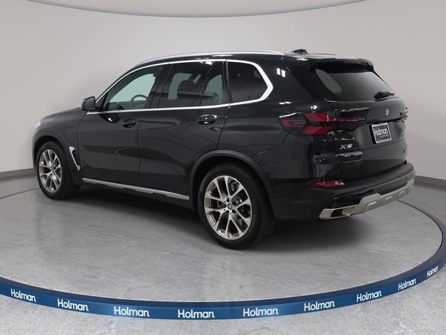 Used 2025 Black BMW xDrive50e image 8