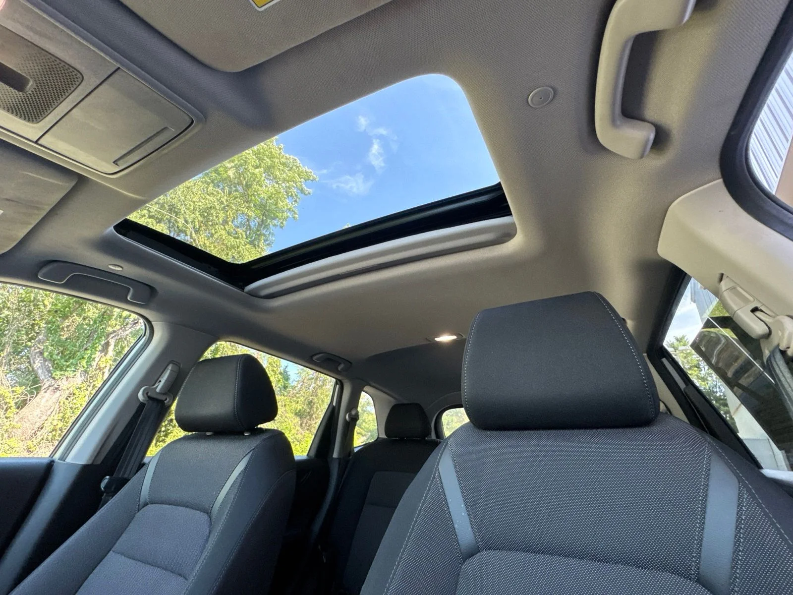 Used 2024 Lunar Silver Metallic Honda EX image 10