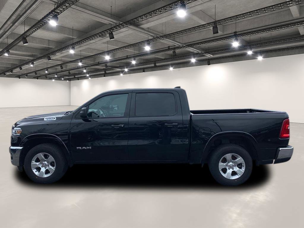 Used 2025 Diamond Black Crystal Pearlcoat Ram Big Horn image 4