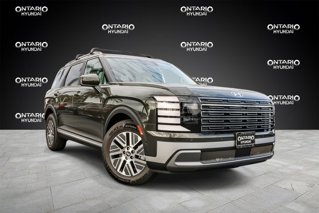 New 2026 Green Hyundai SEL Premium image 1
