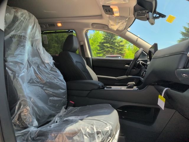 New 2026 Everest White Pearl TriCoat Nissan SL image 28