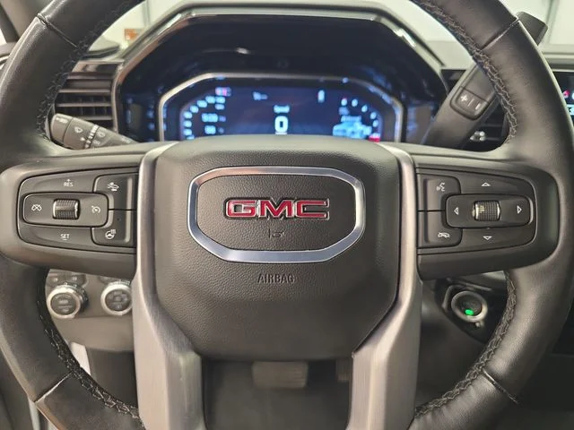 Used 2025 Summit White GMC SLT image 28