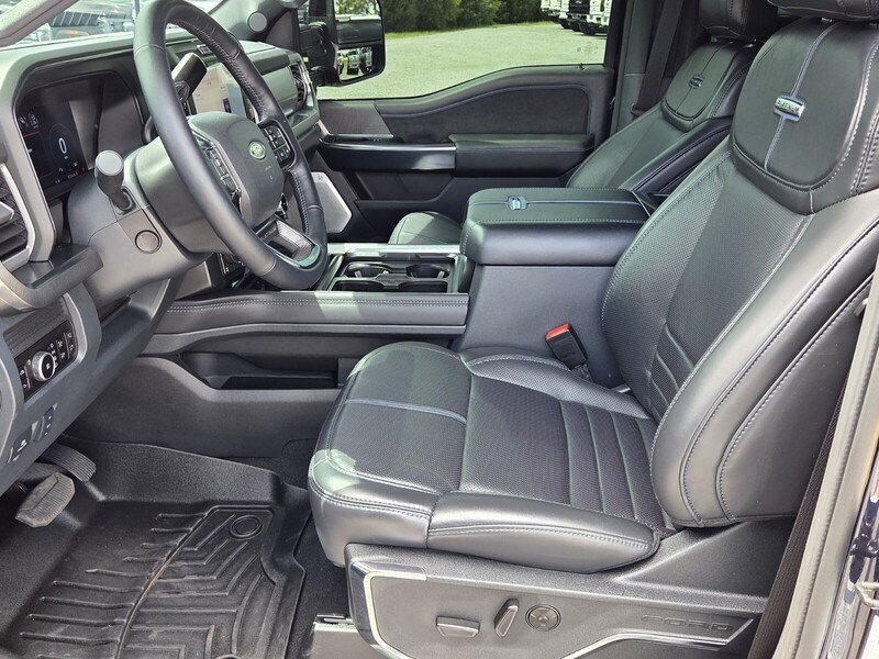 Used 2025 Blue Metallic FORD PLATINUM 4WD CREW CAB 6.75