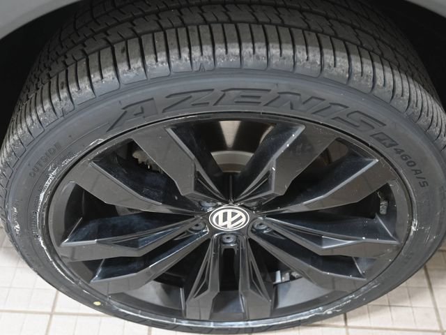 Used 2021 White Volkswagen 2.0T SEL Premium R-Line image 19