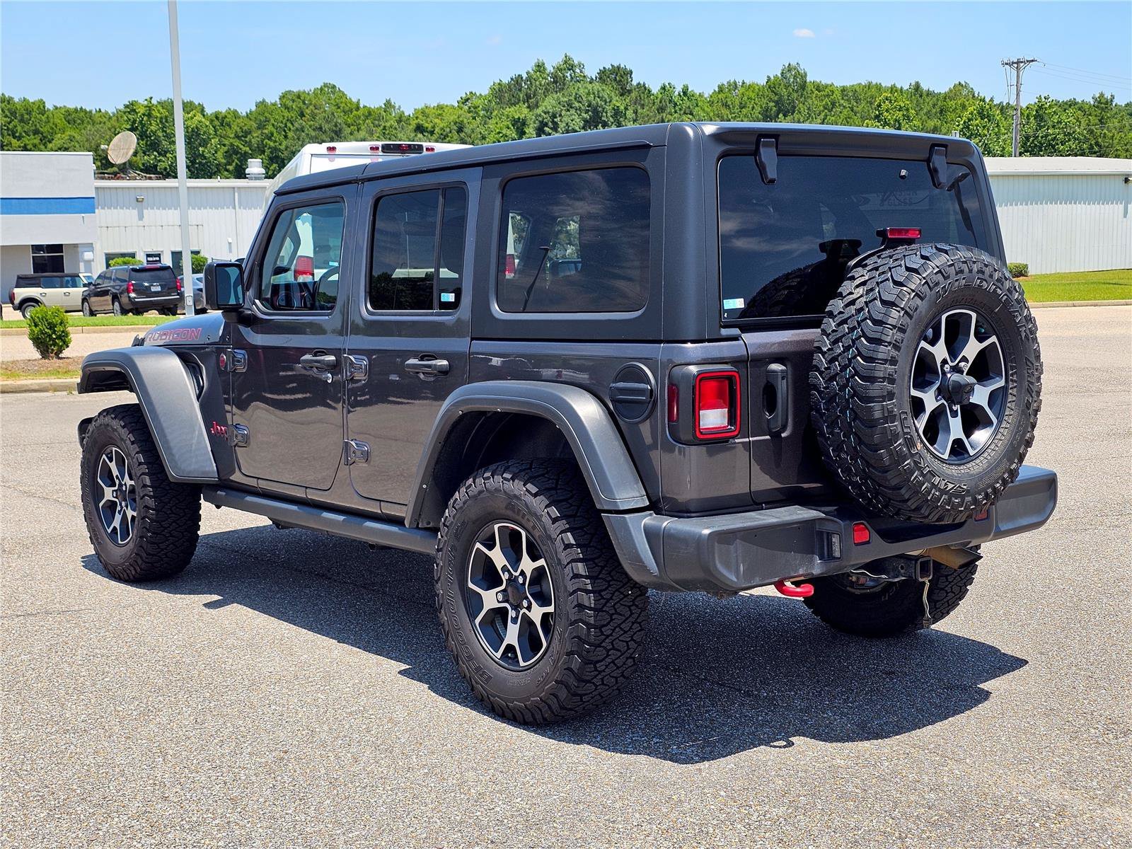Used 2021 Granite Crystal Metallic Clearcoat Jeep Unlimited Rubicon image 13