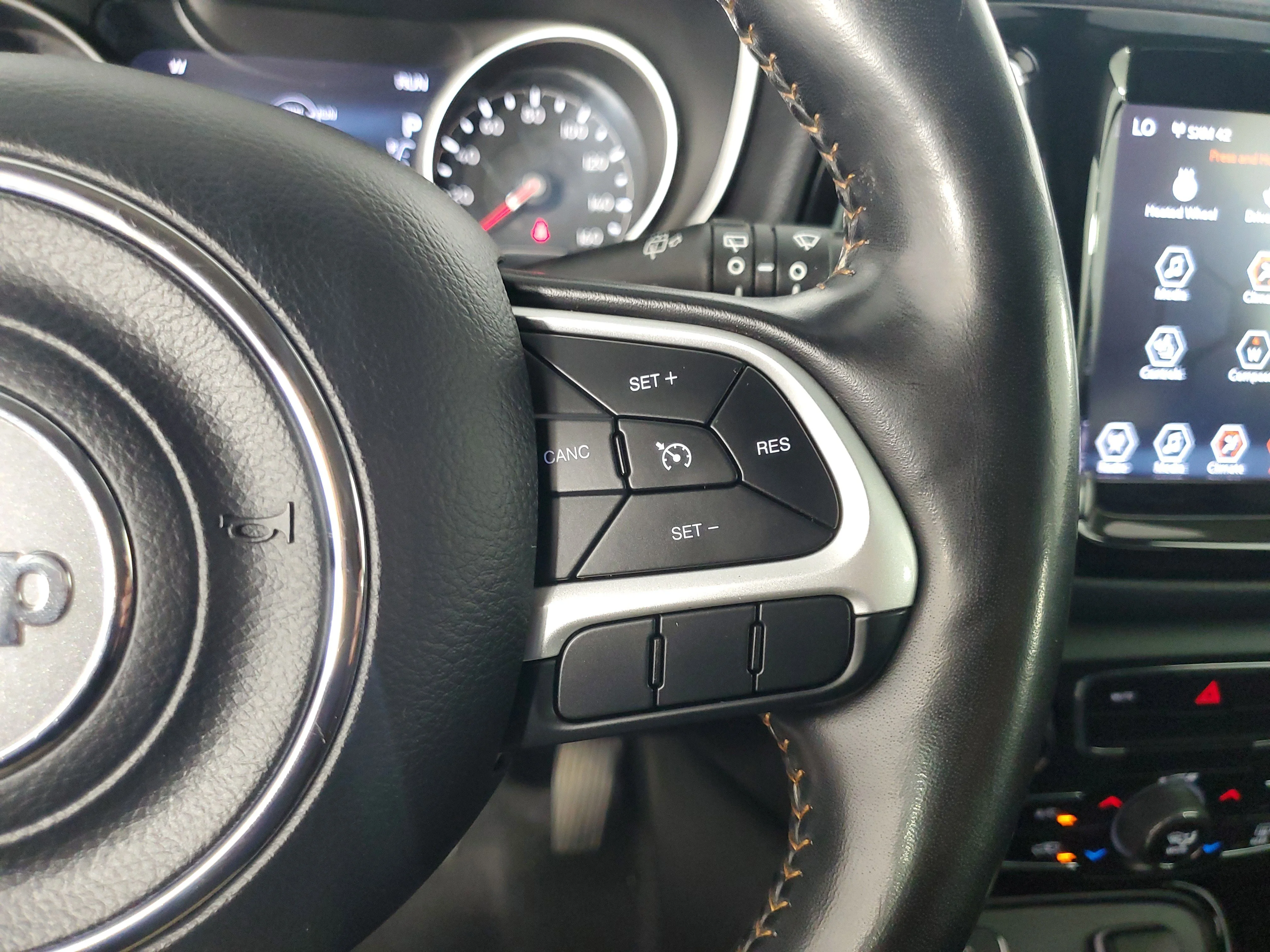 Used 2020 White Clearcoat Jeep Limited image 23