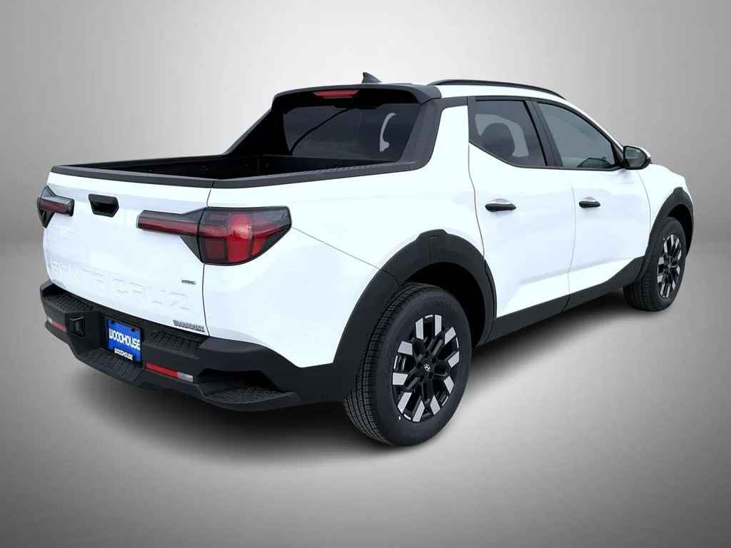 New 2026 White Hyundai SEL image 5