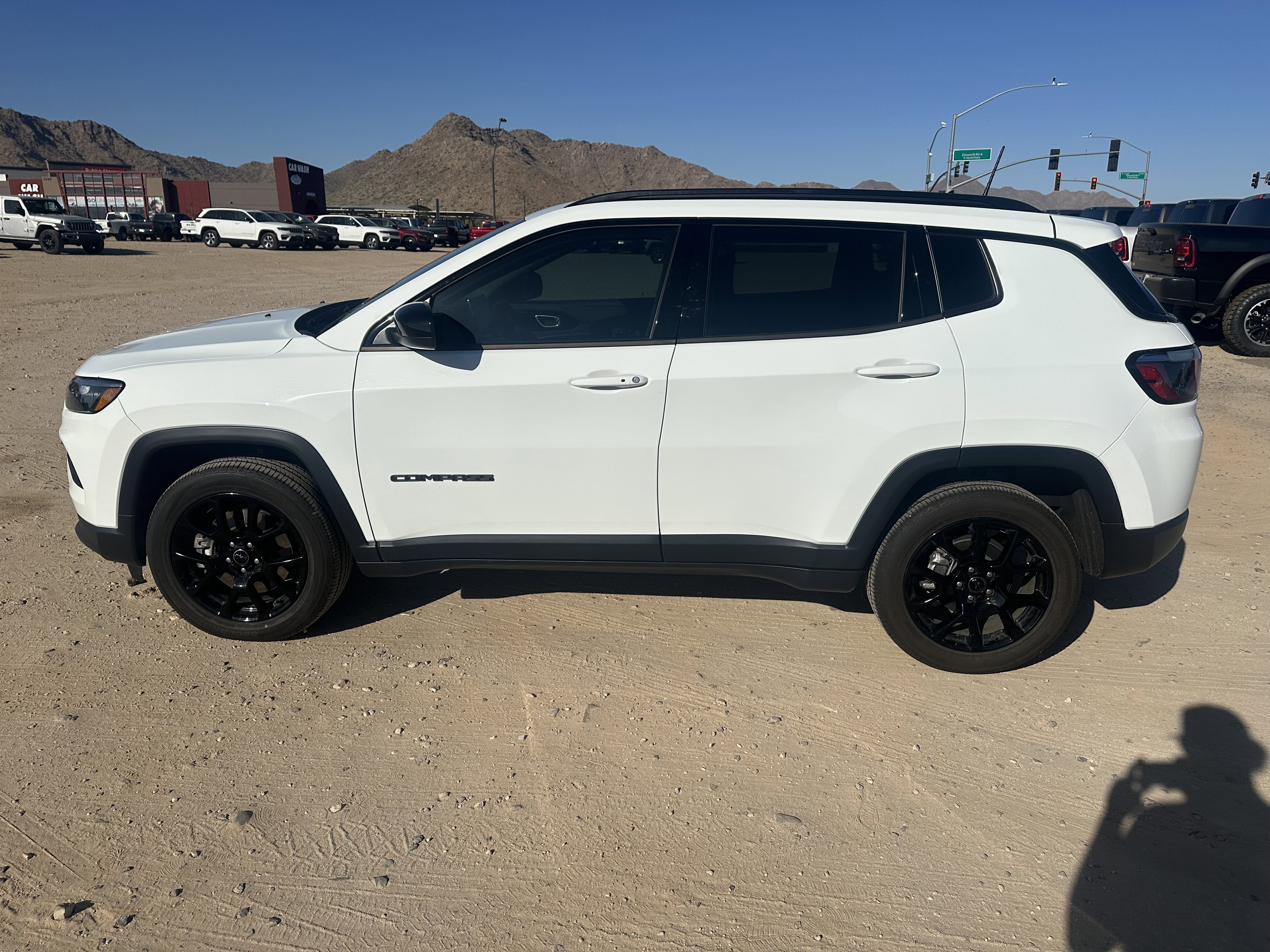 Used 2025 Bright White Clearcoat Jeep Latitude image 2