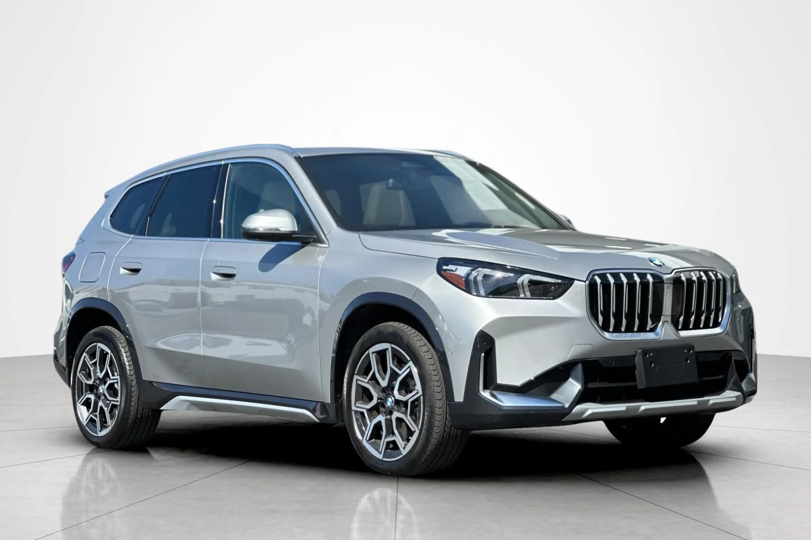 2025 BMW X1 28i - Photo 7