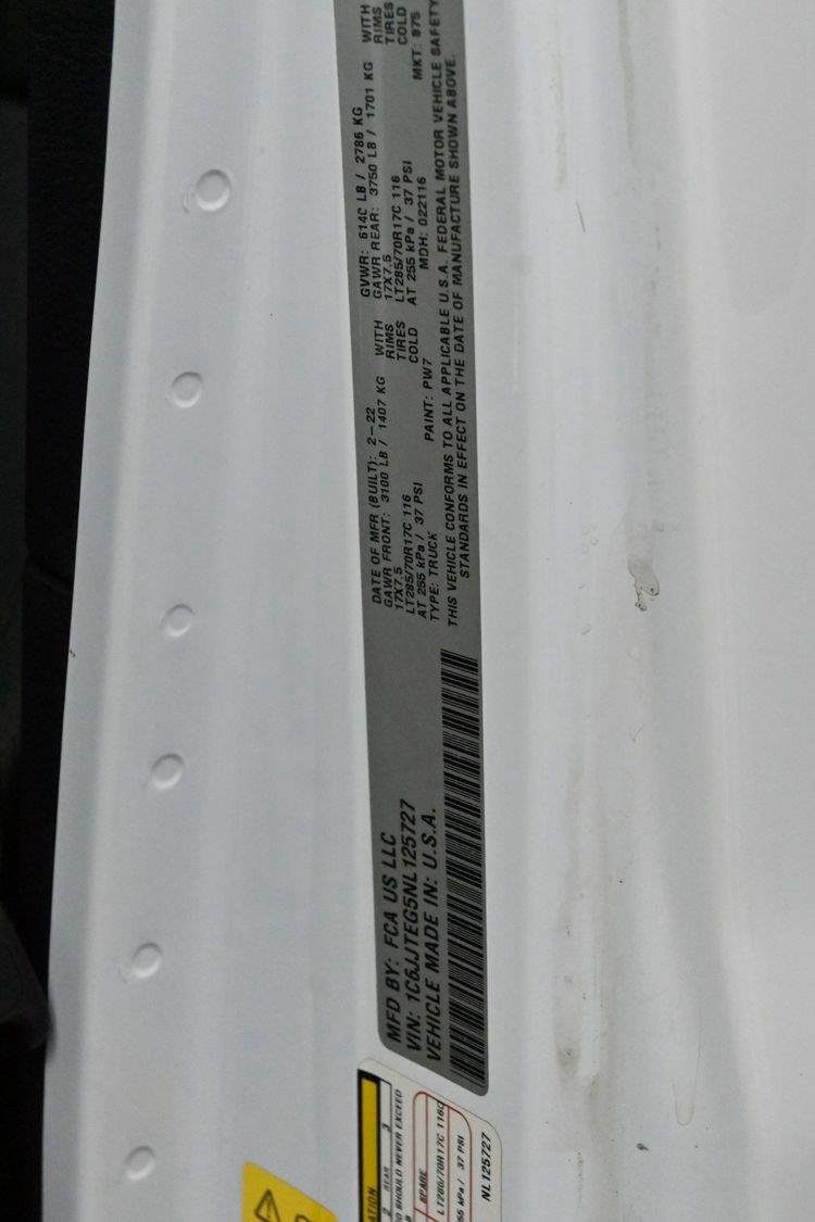 Used 2022 Bright White Clearcoat Jeep Mojave image 35
