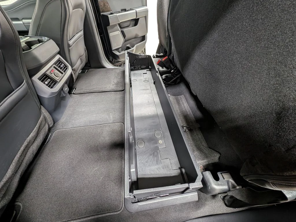 New 2026 Agate Black Metallic Ford F-250® Lariat® image 23