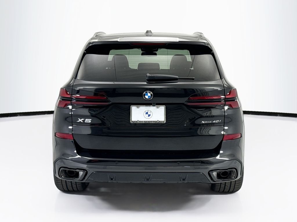 Used 2026 Black Sapphire Metallic BMW xDrive40i image 6
