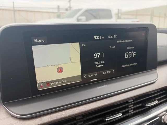 Used 2020 Green Kia EX image 20