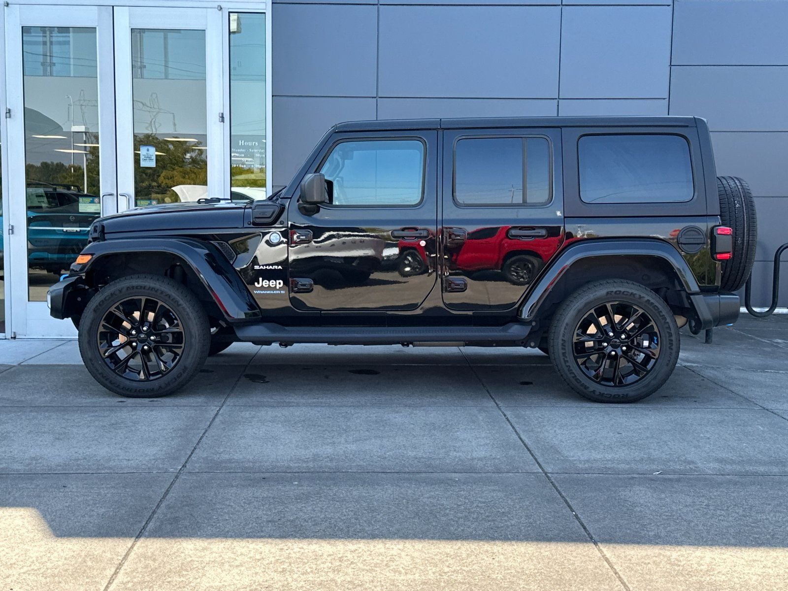 Used 2023 Black Clearcoat Jeep Sahara 4xe image 6