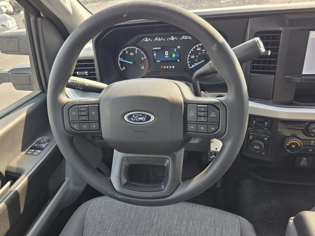 New 2026 Oxford White Ford XL image 31