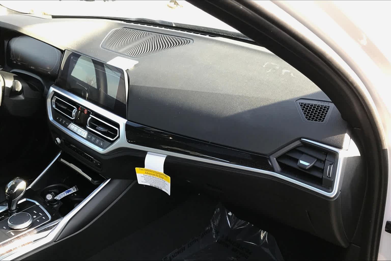 Used 2019 Alpine White BMW 330i xDrive image 12