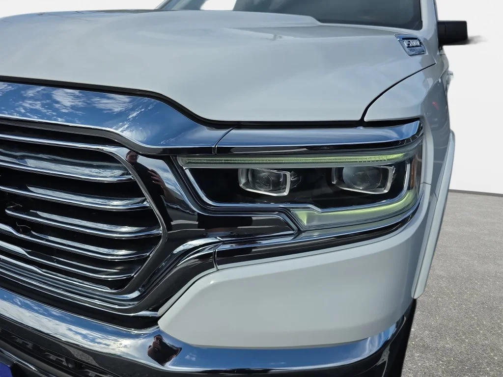 Certified Used 2022 Bright White Clearcoat Ram Limited image 24