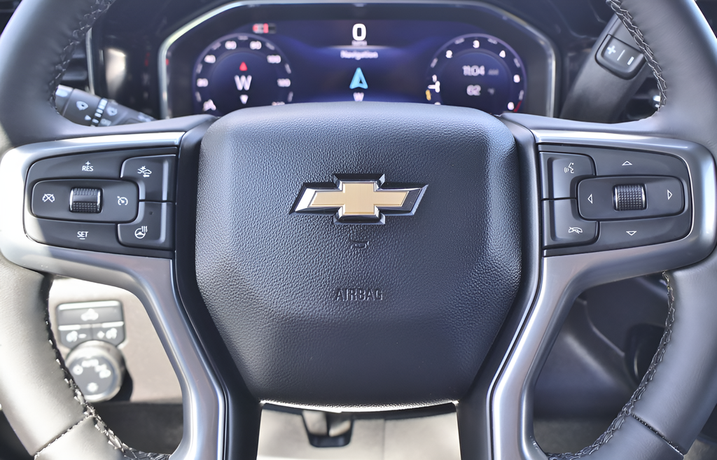 Used 2024 Gray Chevrolet LT image 22