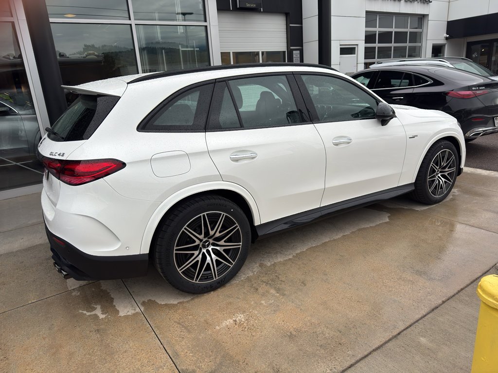 2025 Mercedes-Benz GLC AMG GLC43 - Photo 22