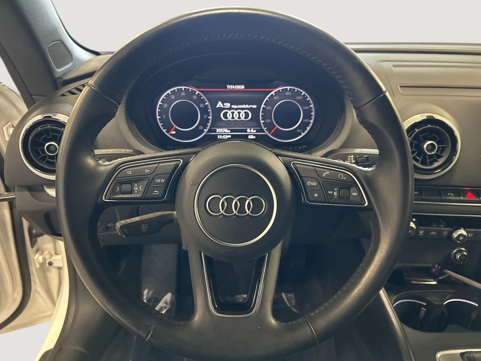 Used 2019 Ibis White/Black Roof Audi Premium Plus image 17