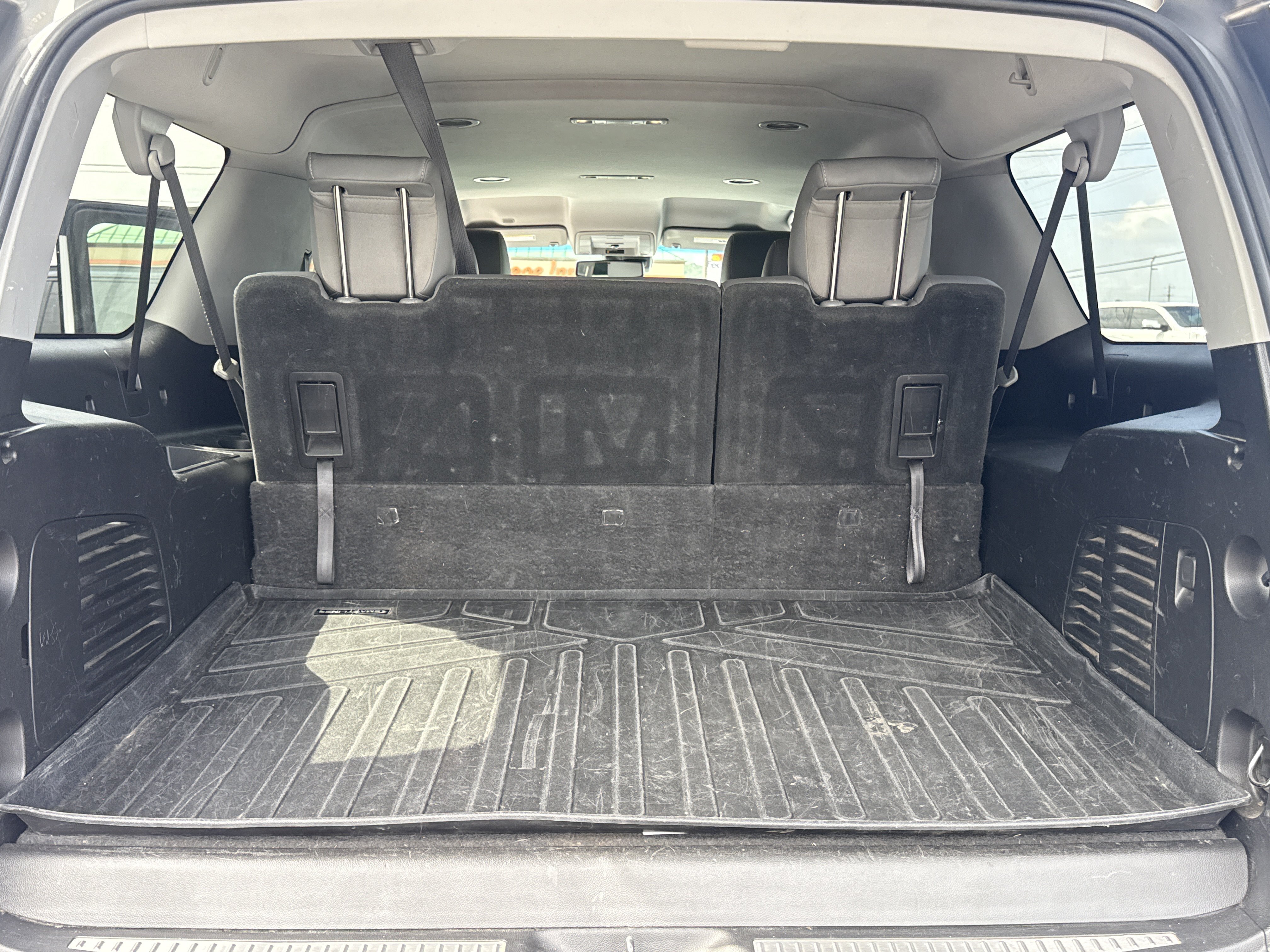 Used 2019 Summit White Chevrolet LT 4WD image 12