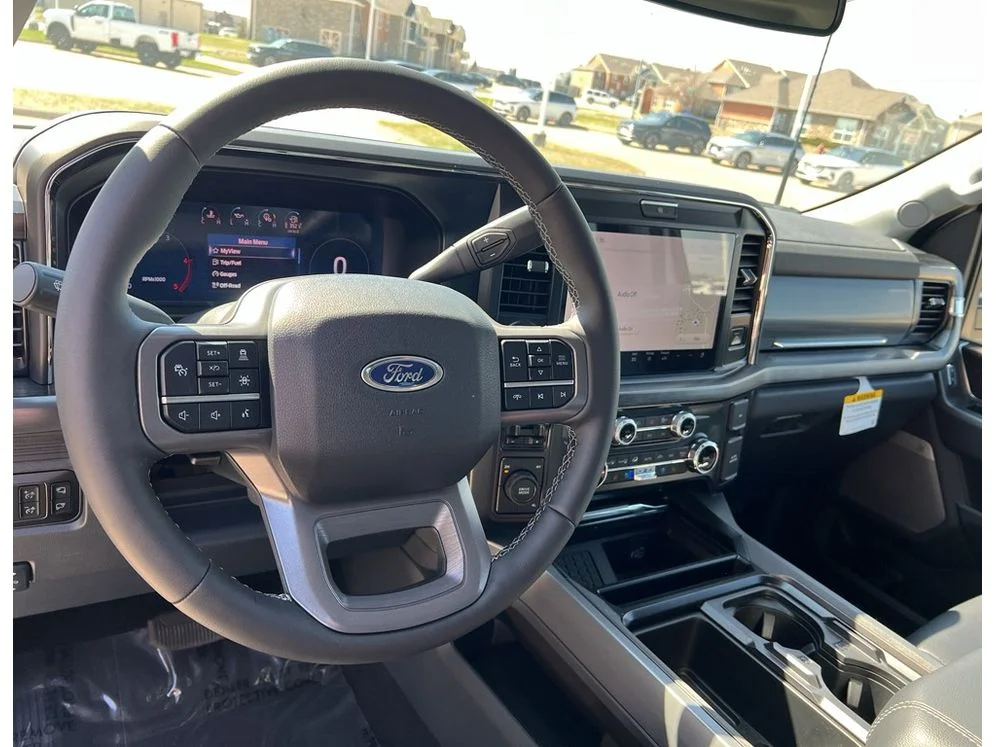 2026 Ford F-350 Super Duty Lariat - Photo 13