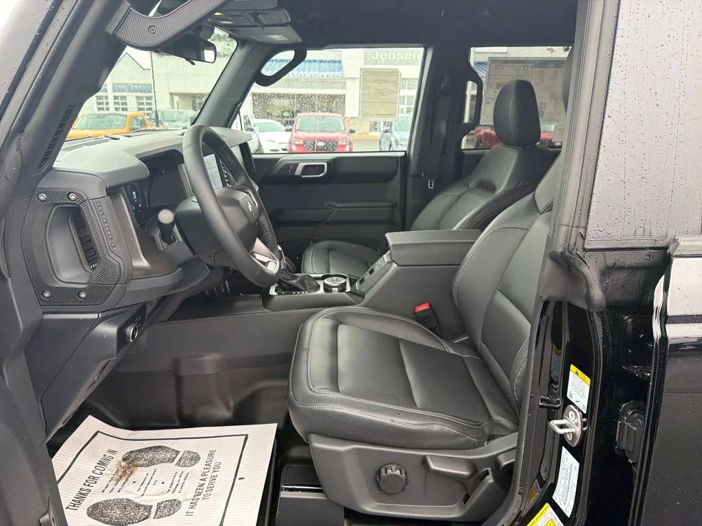 New 2026 Black Ford Badlands image 9
