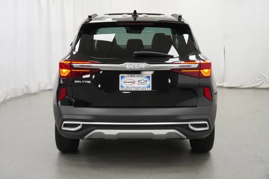 Used 2023 Black Kia EX image 37