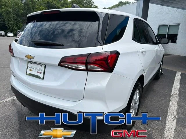 Used 2024 Summit White Chevrolet LS image 3
