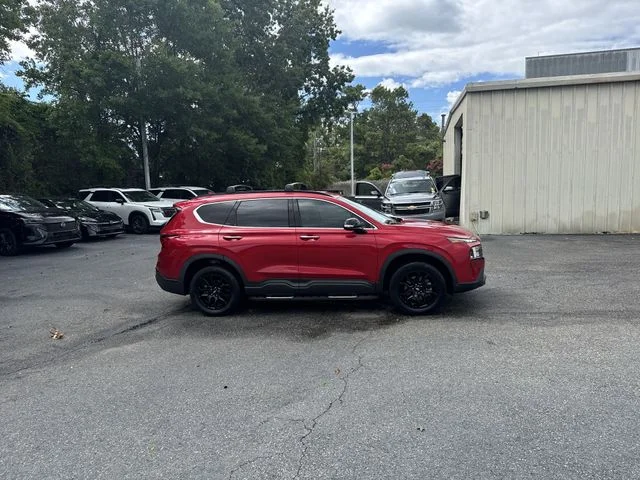 Used 2023 Red Hyundai XRT image 4