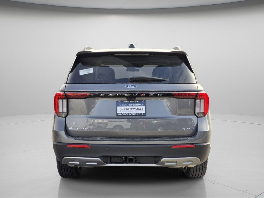 New 2026 Carbonized Gray Ford Active image 22