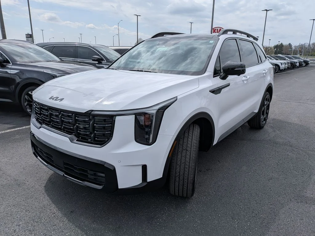 New 2026 White Pearl Kia X-Line SX image 3