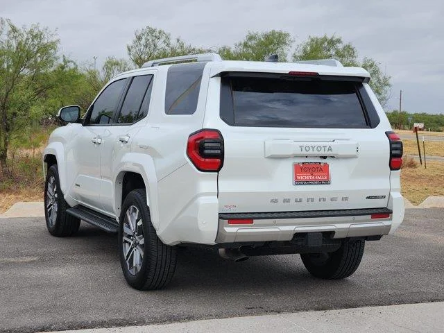 Used 2026 ICE CAP Toyota Limited 4x4 image 5