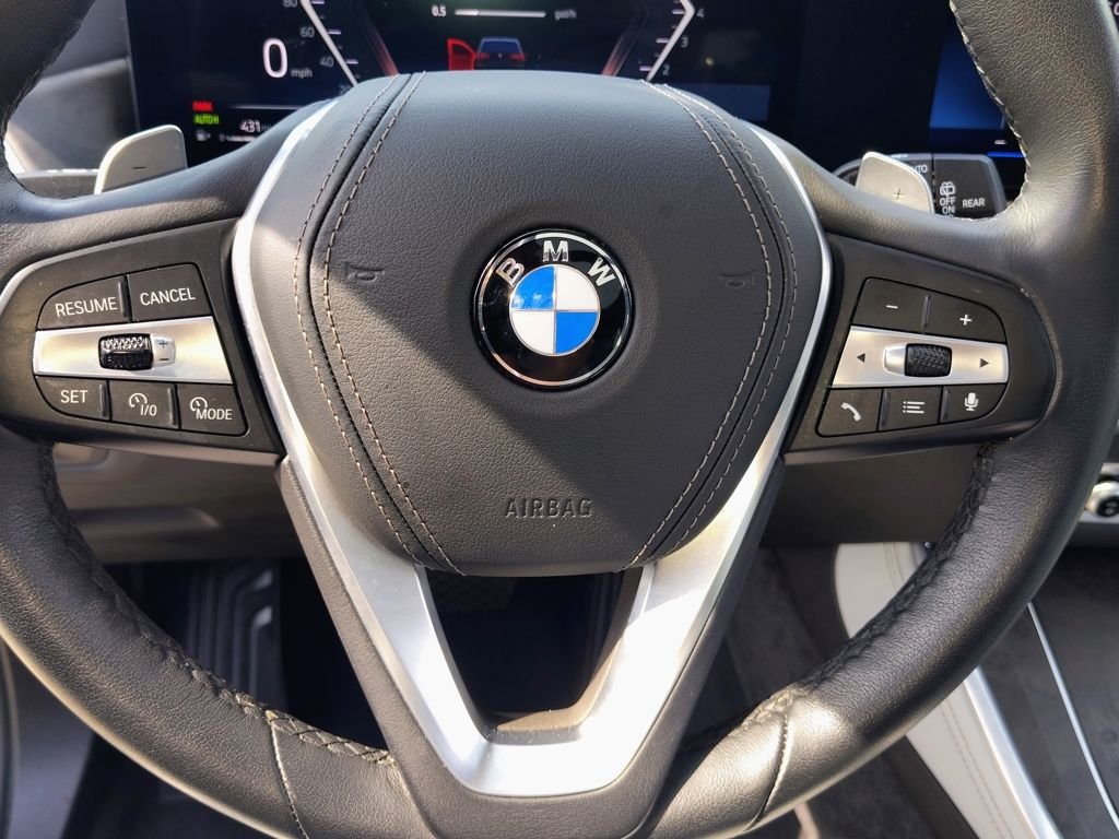 Used 2026 Black BMW xDrive40i image 24