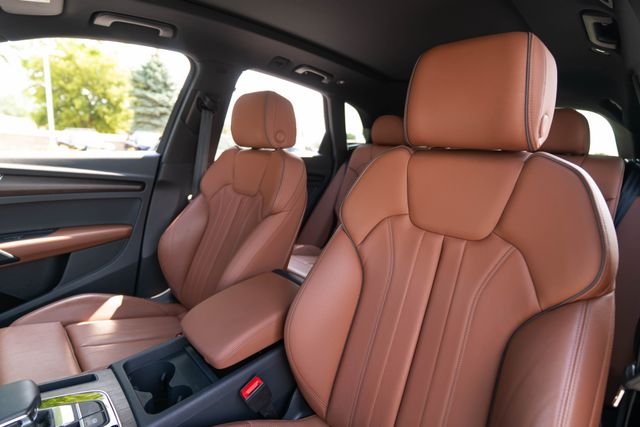 Used 2024  Audi 55 Premium image 5