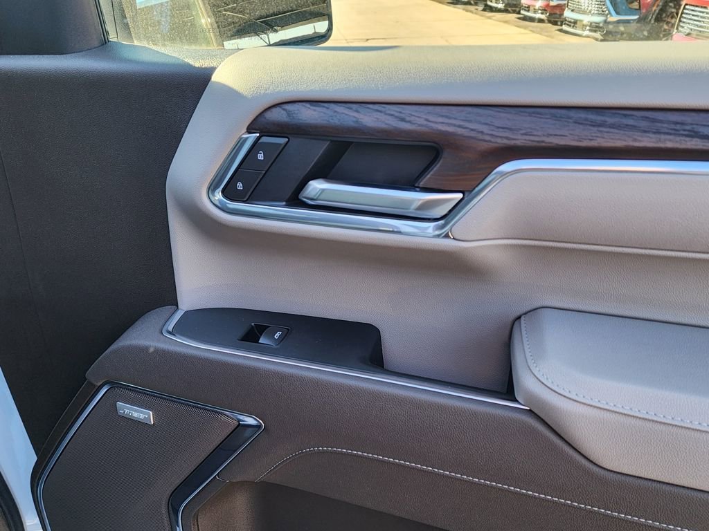 2026 GMC Sierra 1500 SLT - Photo 38