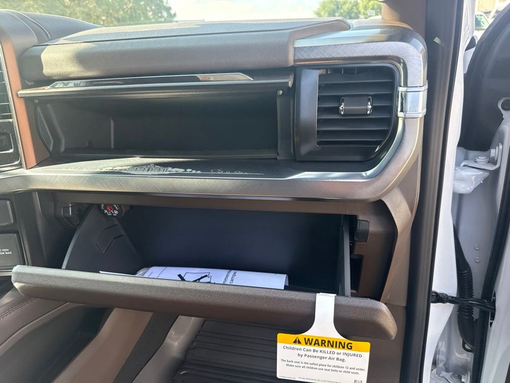 New 2026 White Ford King Ranch image 40