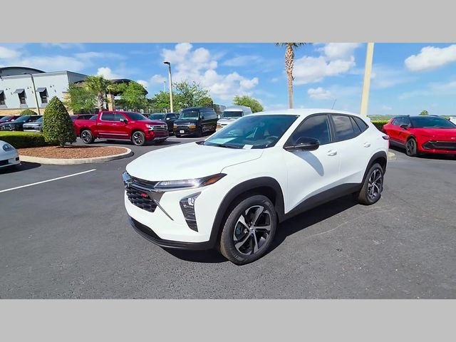 New 2026 Summit White Chevrolet 1RS image 25
