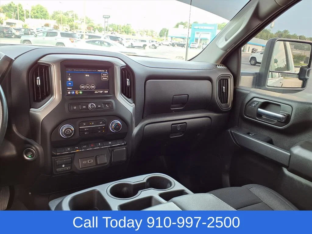 Used 2025 Summit White Chevrolet Custom image 25