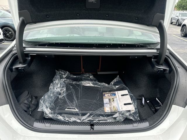 2026 BMW 5 Series 530i - Photo 22